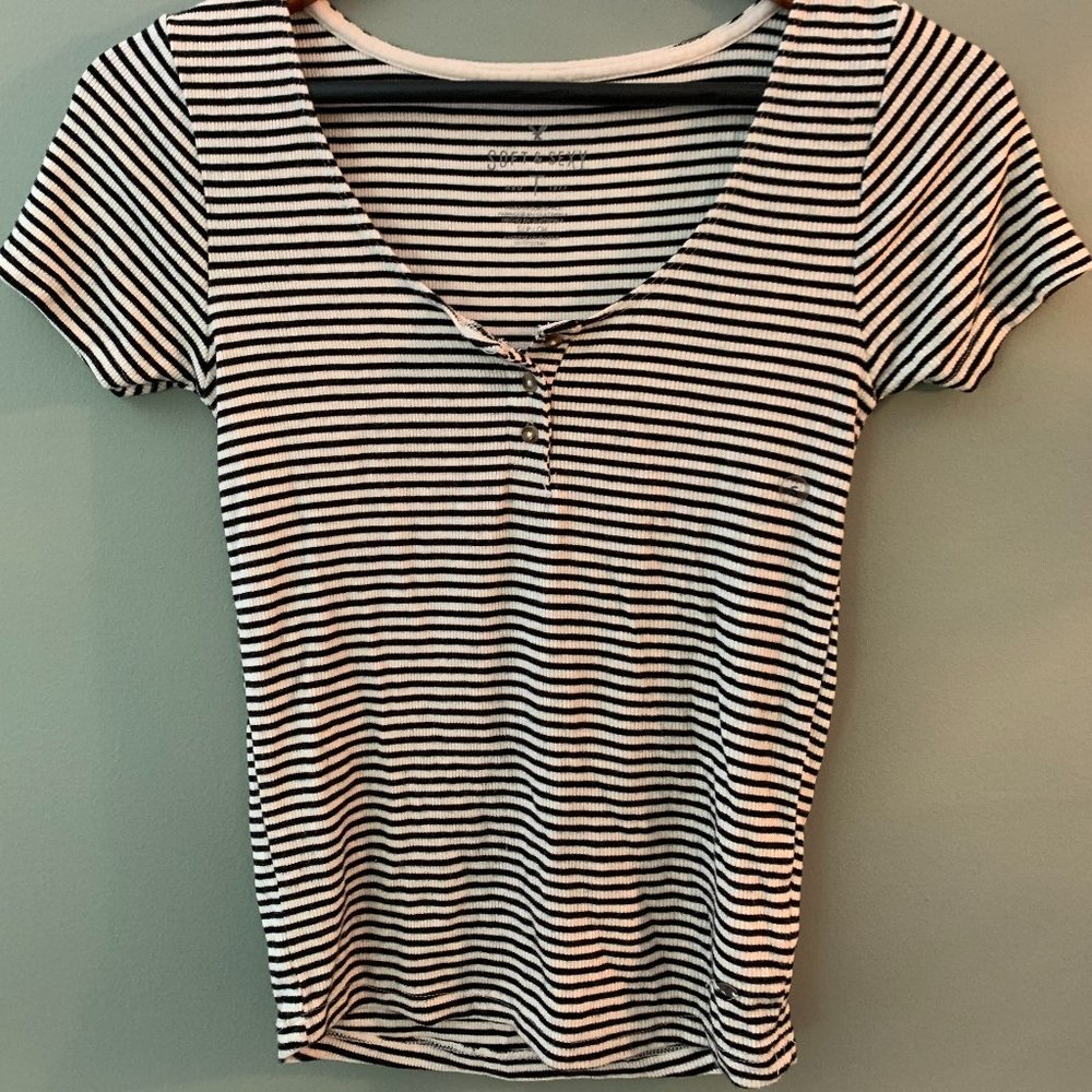 Black and White striped tee